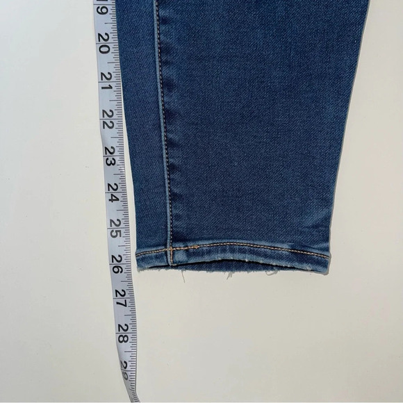 American Eagle Soft Knit Dark Patch Ripped Curvy Skinny Jeans 10 Short Women’s - Picture 9 of 13